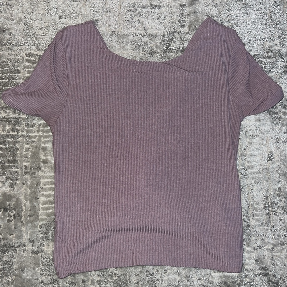 Holister criss cross back